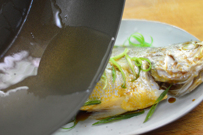 Steamed Yellow Croaker recipe