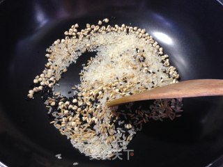 Stir-fried Rice and Kuaiyou Laba Congee recipe