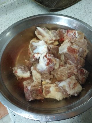 Braised Pork Ribs with Bamboo Shoots recipe