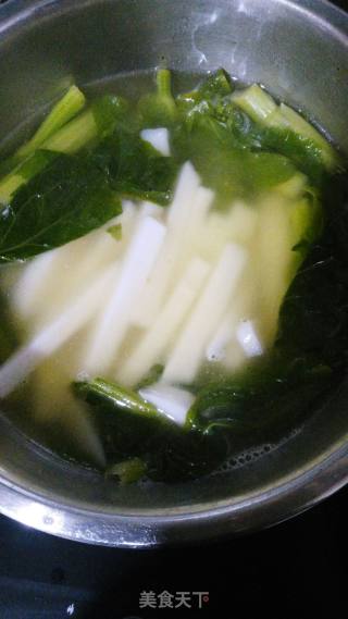 Choy Sum Rice Cake Soup recipe