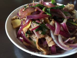 Stir-fried Beef with Onion recipe