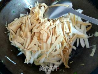 Dried Tofu with Cabbage recipe