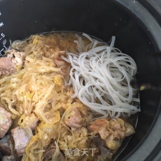 Braised Sauerkraut with Pork Ribs recipe