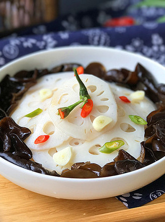 Sour and Spicy Fungus Mixed with Lotus Root Slices recipe