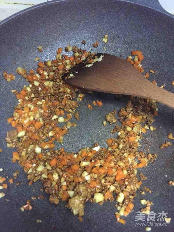 Mixed Sauce Noodles recipe