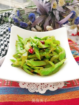 Vegetarian Stir-fried Mustard Stems recipe