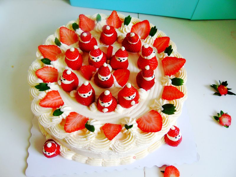 # Fourth Baking Contest and is Love to Eat Festival# Strawberry Snowman Cake recipe