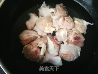 Braised Chicken Drumsticks with White Radish recipe
