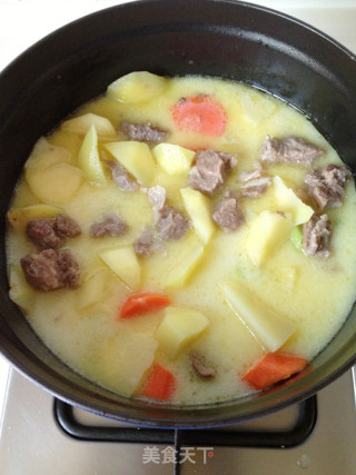 Curry Beef Brisket in Bisque Soup recipe