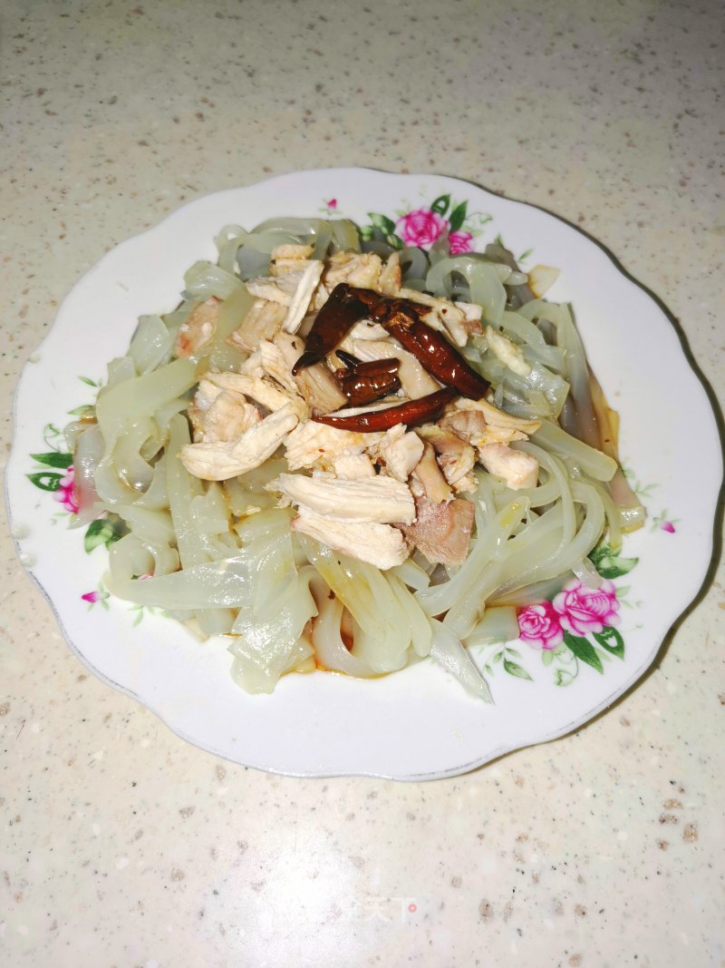 Chicken Shreds Mixed with Noodles recipe