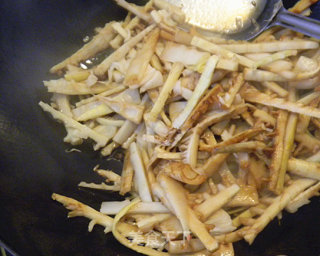 Braised Bamboo Shoots in Oil recipe