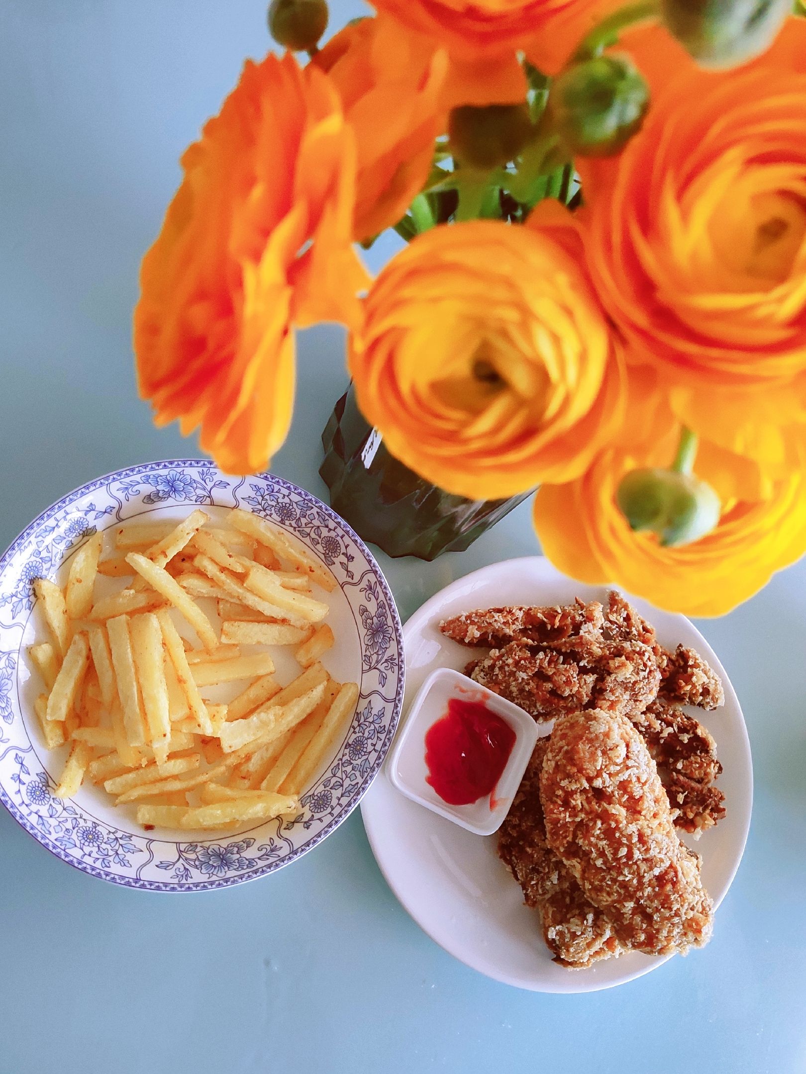 A Must-have Afternoon Tea at Home ~ Fried Chicken Wings and French Fries recipe