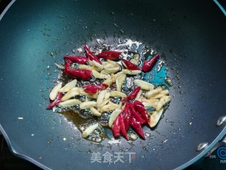 Twice-cooked Lotus Root Slices recipe