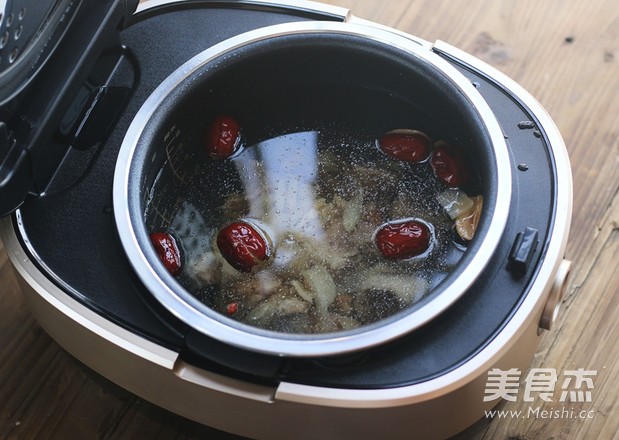 Sand Ginseng Yuzhu Old Duck Soup recipe