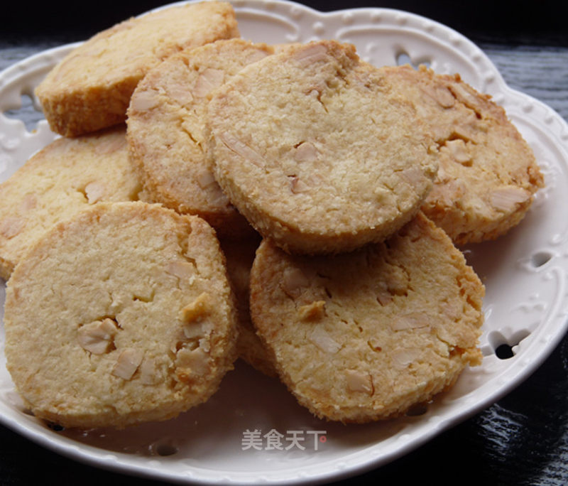 Coconut Cashew Biscuits recipe