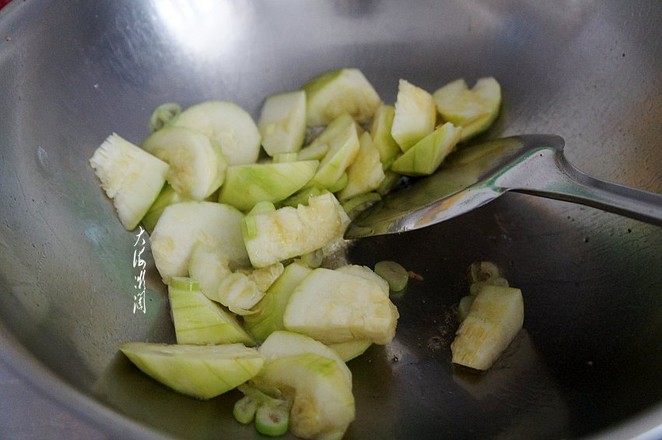 Scrambled Eggs with Zucchini recipe