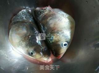 Steamed Fish Head with Tempeh Cake in Shaxi Town, Zhongshan recipe