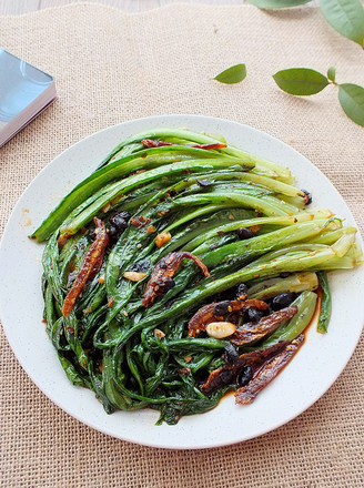 Lettuce with Tempeh and Dace in Oil recipe