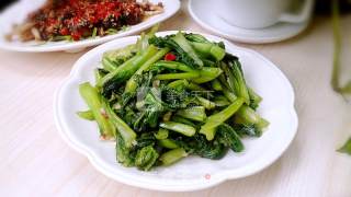 Stir-fried Vegetable Core with Garlic recipe