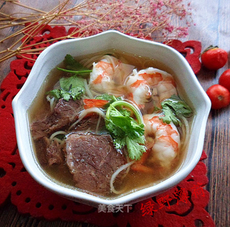 Good Soup for Autumn Moisturizing-shrimp and Beef Noodle Soup