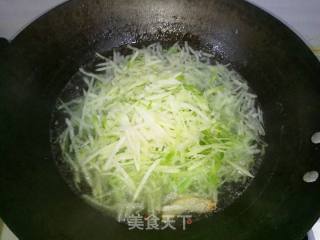 Shredded Radish and Shrimp Soup recipe