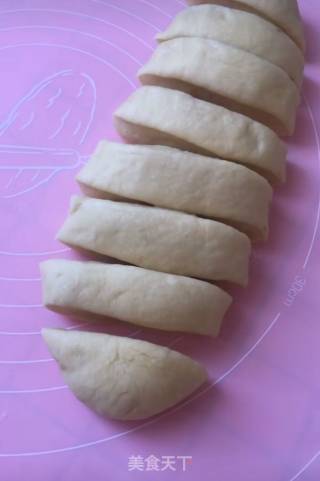 Crispy Bread with Red Bean Paste recipe