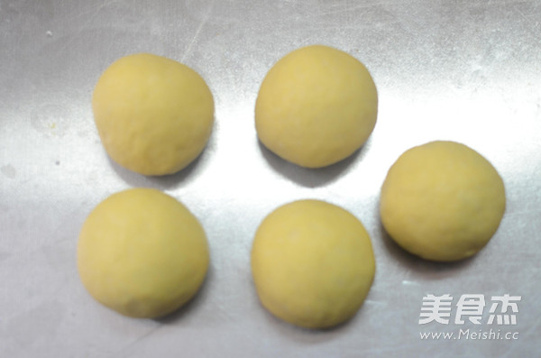 Hokkaido Wolfberry Toast recipe