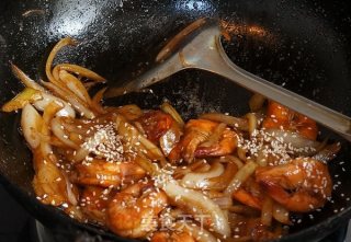 Fried Shrimp with Onion and Sesame recipe