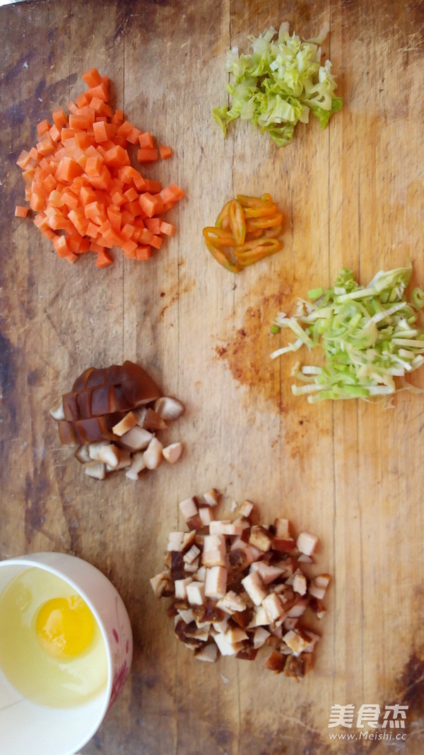 Assorted Fried Rice with Tomatoes recipe