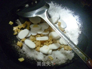 Stir-fried Rice Cake with Dried Radish recipe