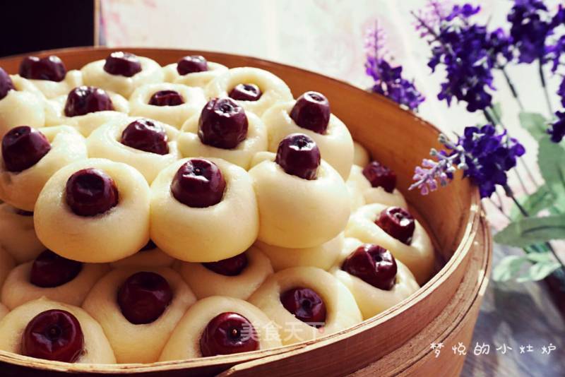 The Most Delicious Red Jujube Steamed Buns recipe