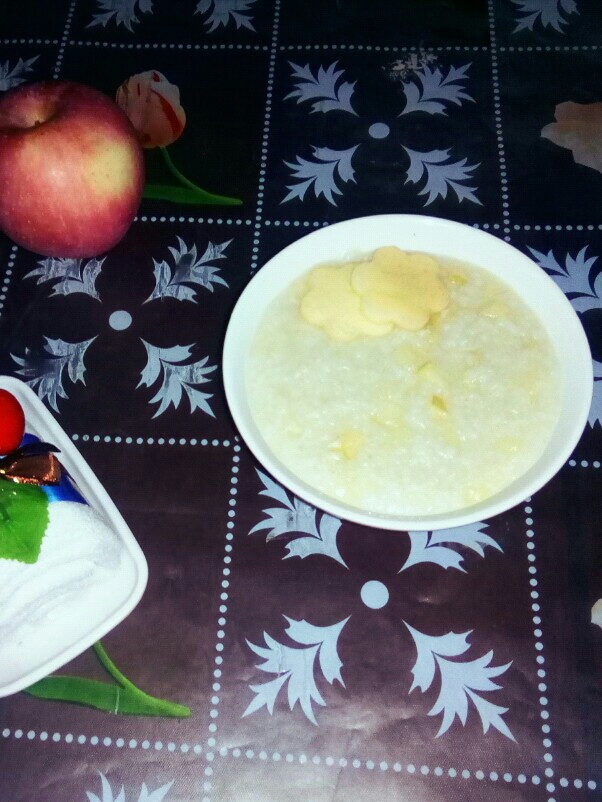 Apple Millet Porridge