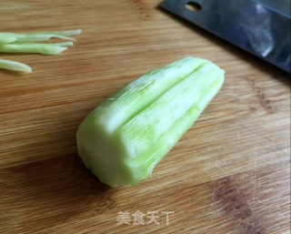 Stir-fried Chicken Breasts with Broccoli recipe