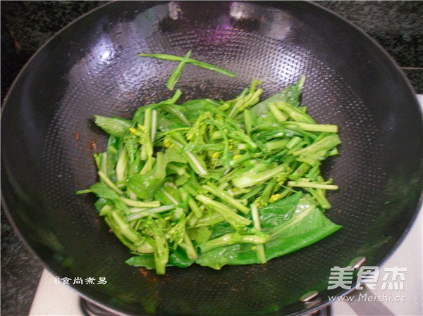 Stir-fried Hor Fun with Soy Sauce recipe