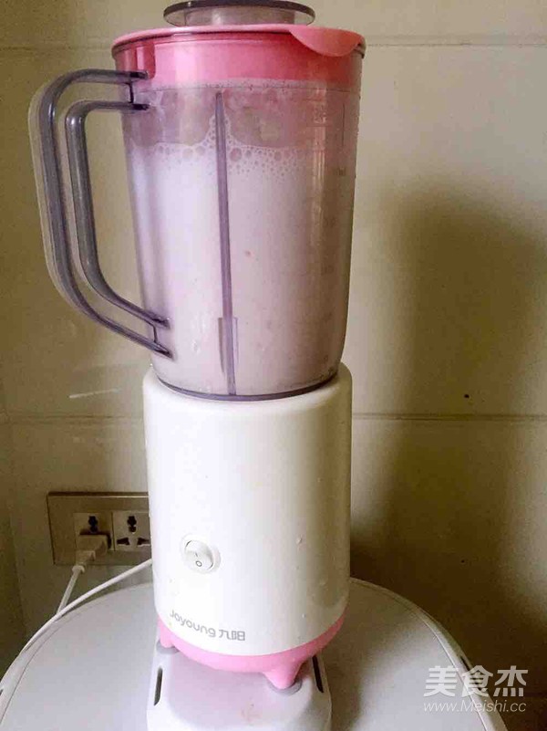 Peach Yogurt Shake recipe