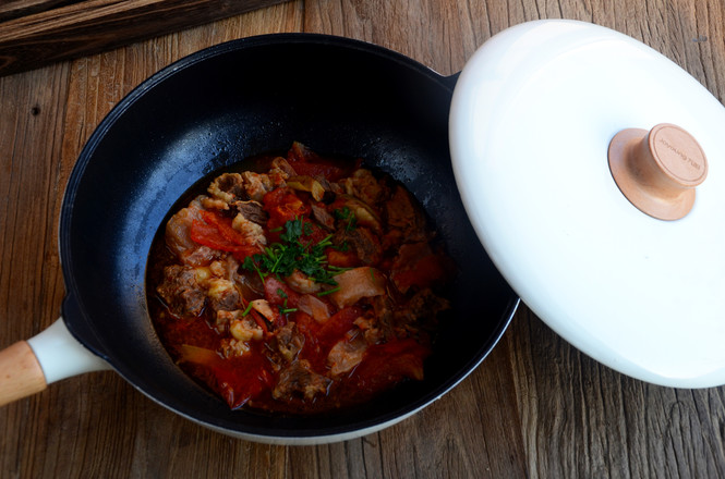 Stewed Beef Brisket with Tomatoes recipe