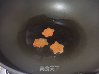 Fried Lily with Snow Peas recipe