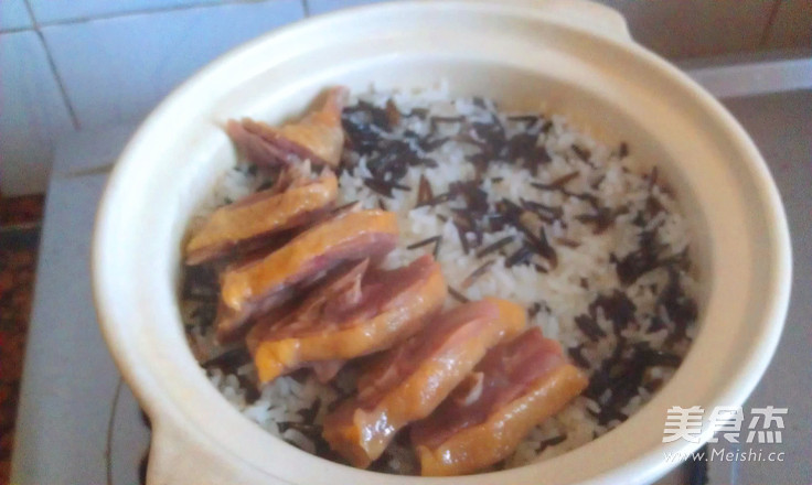 Claypot Rice with Braised Duck Legs with Wild Rice recipe