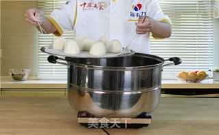 Steps and Methods of Making Steamed Buns with Baking Powder recipe