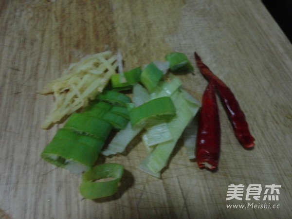 Stir-fried Cabbage with Vegetarian Meat recipe