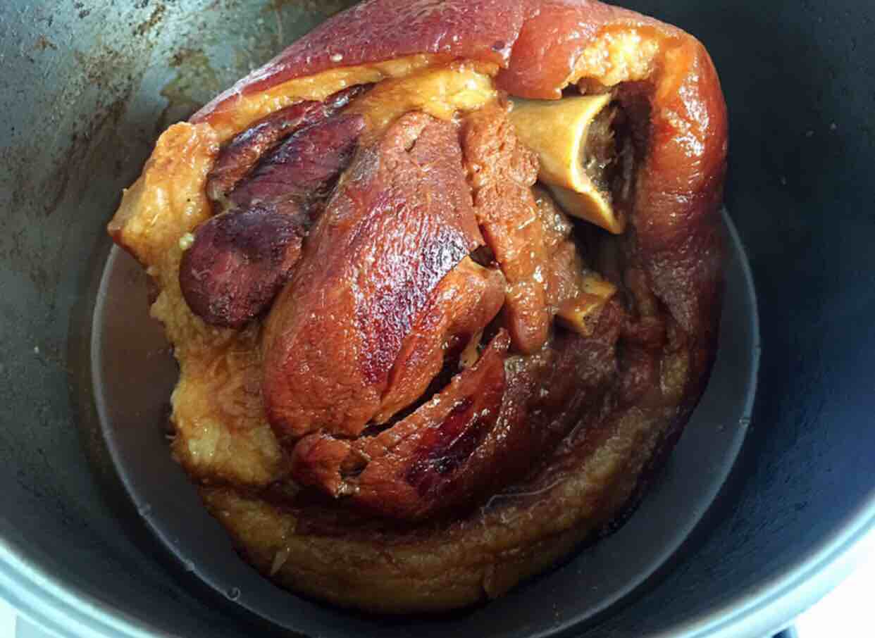 Braised Wild Boar Knuckle recipe