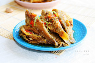 Make Cold Appetizer [small Yellow Croaker in Black Bean Sauce] with Traditional Method recipe