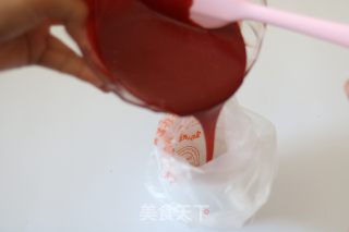 Red Velvet Madeleine Sweetheart Karst Cake recipe