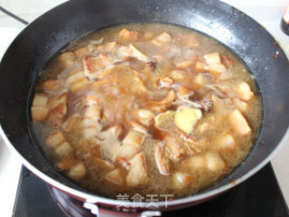 Braised Pork with Lotus Seeds recipe