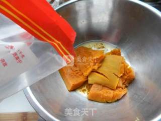 Pumpkin Evaporated Cake recipe
