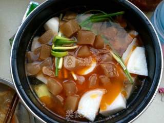 White Radish Hoof Soup recipe