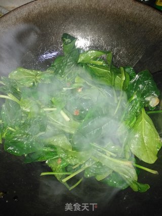 Scrambled Eggs with Spinach recipe