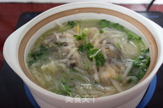 Shredded Carrot Fish Soup recipe