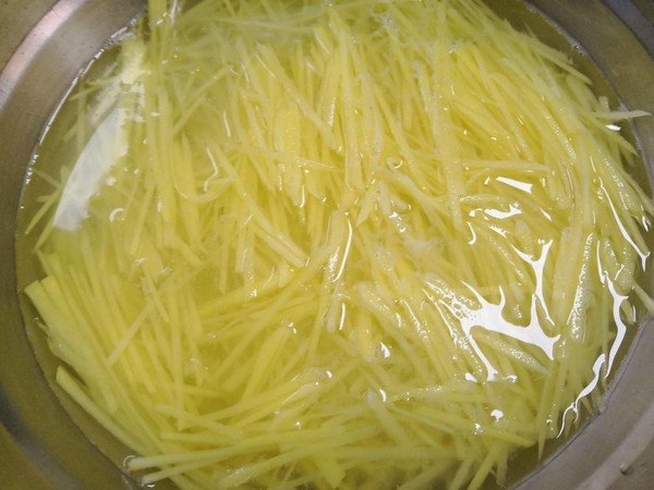 Hot and Sour Potato Shreds recipe