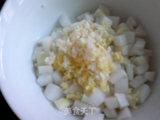 Refreshing Spicy Diced Radish recipe